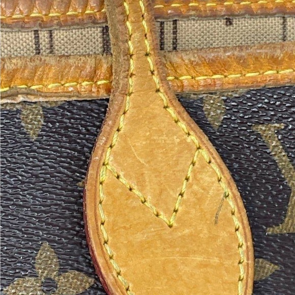 Louis Vuitton Signature Monogram Neverful MM tote bag - Picture 4 of 10
